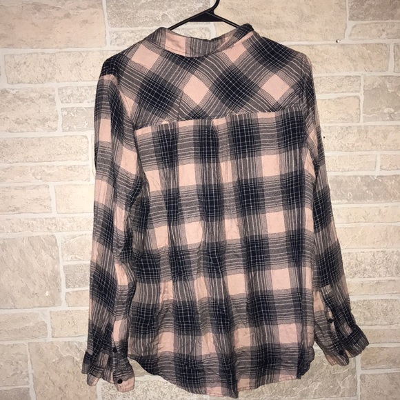 ✅Lucky Brand Button Down Shirt - Picture 4 of 5